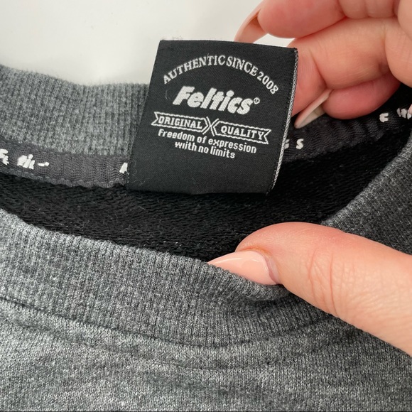 Feltics Standard Japanese brand sweatshirt size xs - Picture 4 of 7